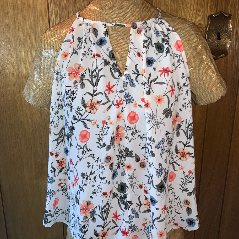 Lightweight Flowy Tank Top